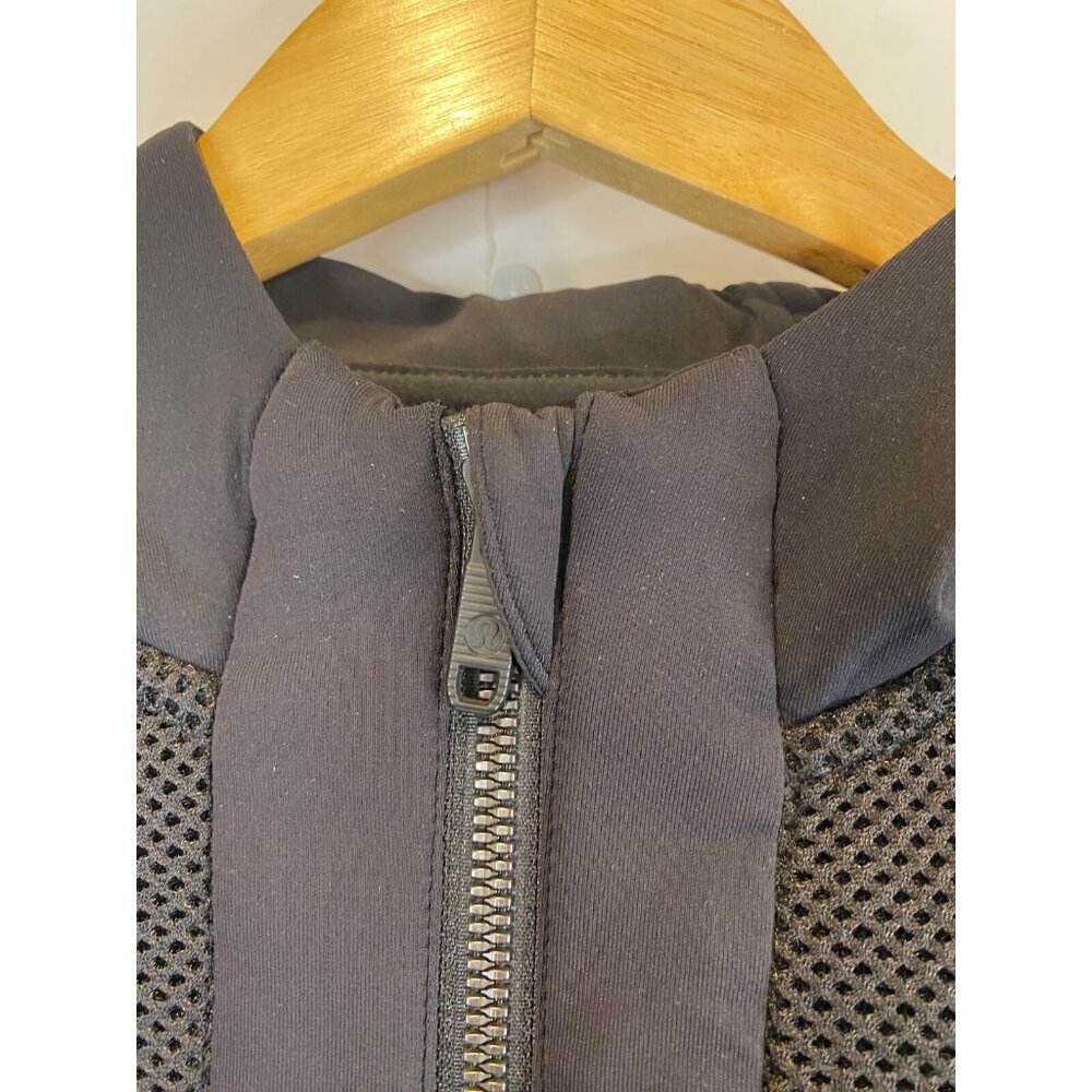 Lululemon The Spaces In-Between Mesh Vest Black H… - image 3
